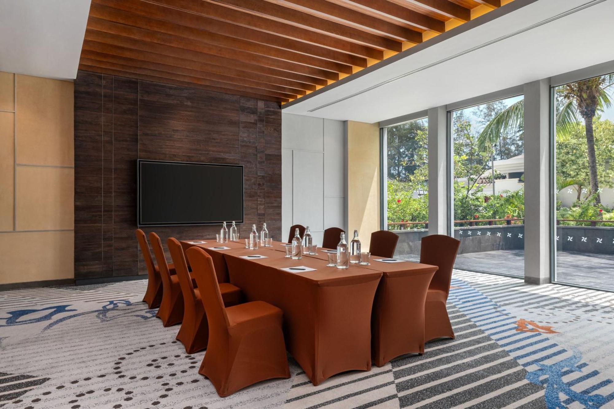 Four Points By Sheraton Bintan, Bay Hotel 4*